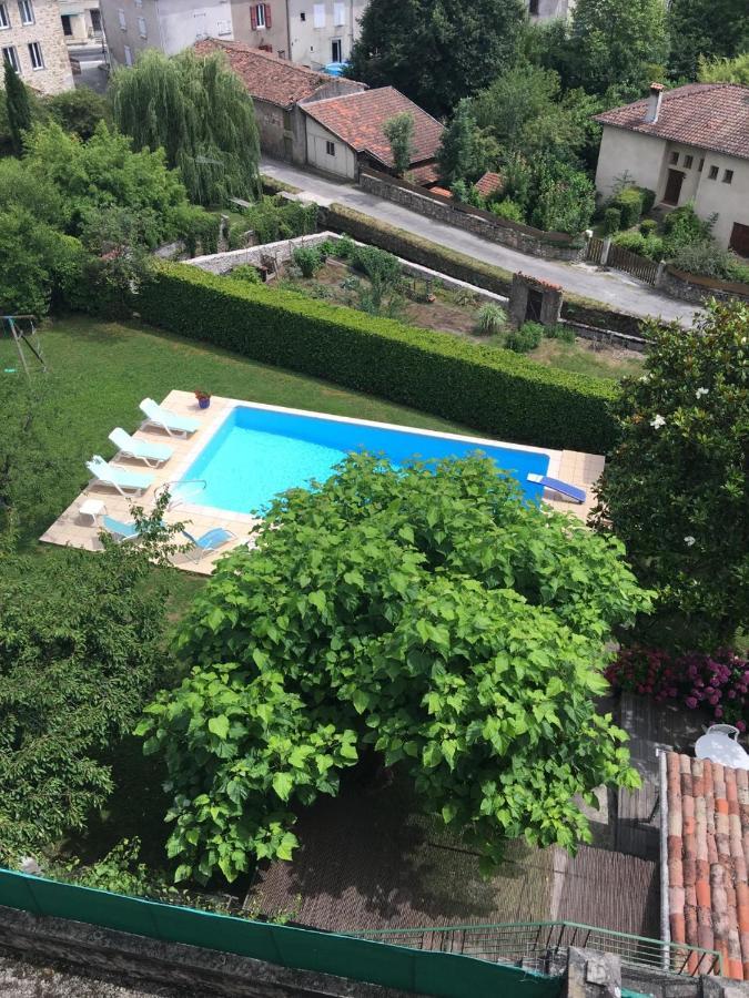 Velo Ariege Pyrenees Bed & Breakfast La Bastide-de-Serou ภายนอก รูปภาพ