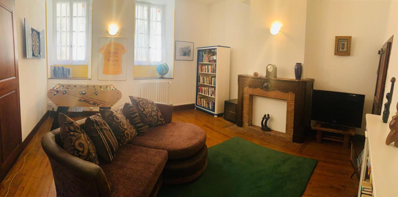 Velo Ariege Pyrenees Bed & Breakfast La Bastide-de-Serou ภายนอก รูปภาพ